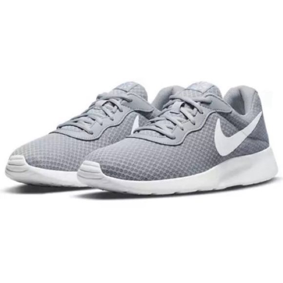 Nike Shoes - NIKE running shoes